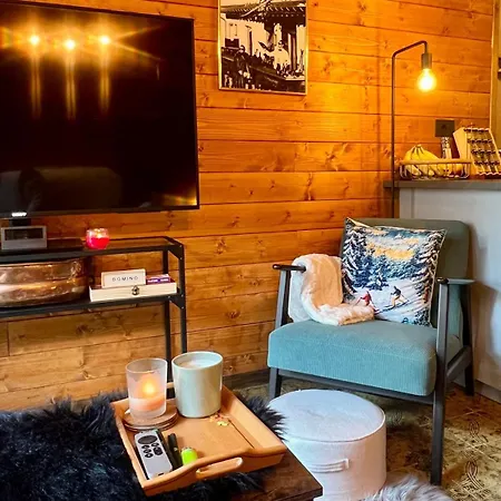 The Mountain Escape - Luxury Apartment Lägenhet